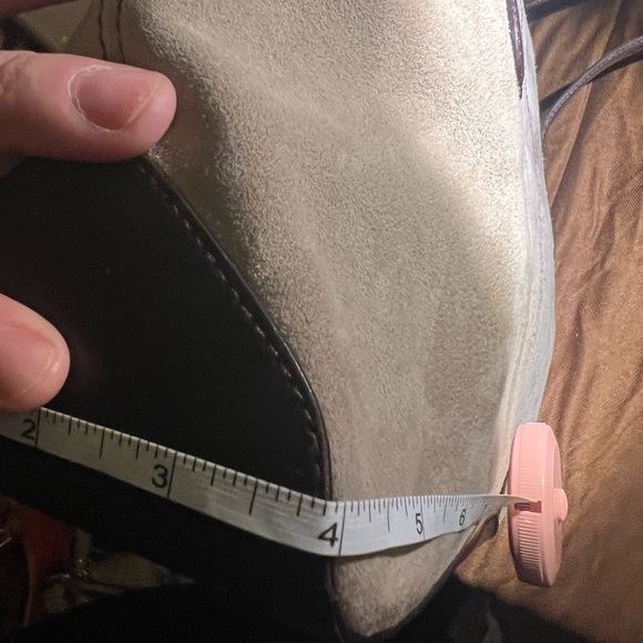 Salvatore Ferragamo brown leather straps and tan suede bag. Great condition - Picture 16 of 16